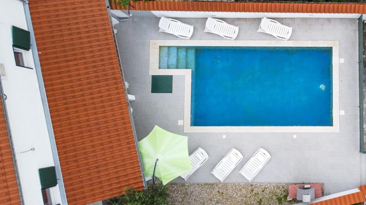 Holiday Home Olga With Pool &Pet Friendly Pula Exteriér fotografie
